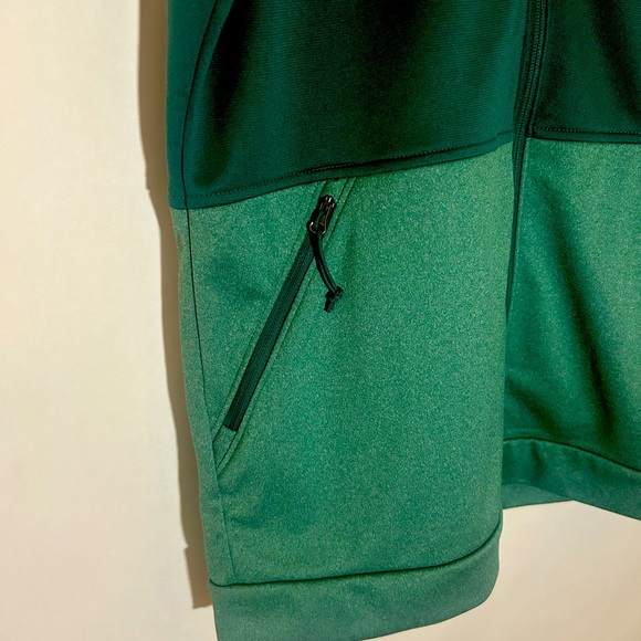 New with Tags ,North Face Zip-up hoodie, large women’s, Jasper Green - Picture 5 of 11